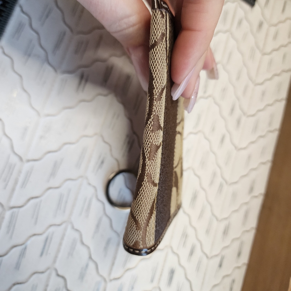 Coach Card Holder Key Ring - Picture 6 of 13